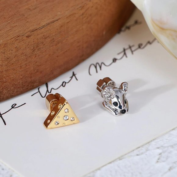 SOLD! KATE SPADE Stud Earrings - Picture 2 of 4